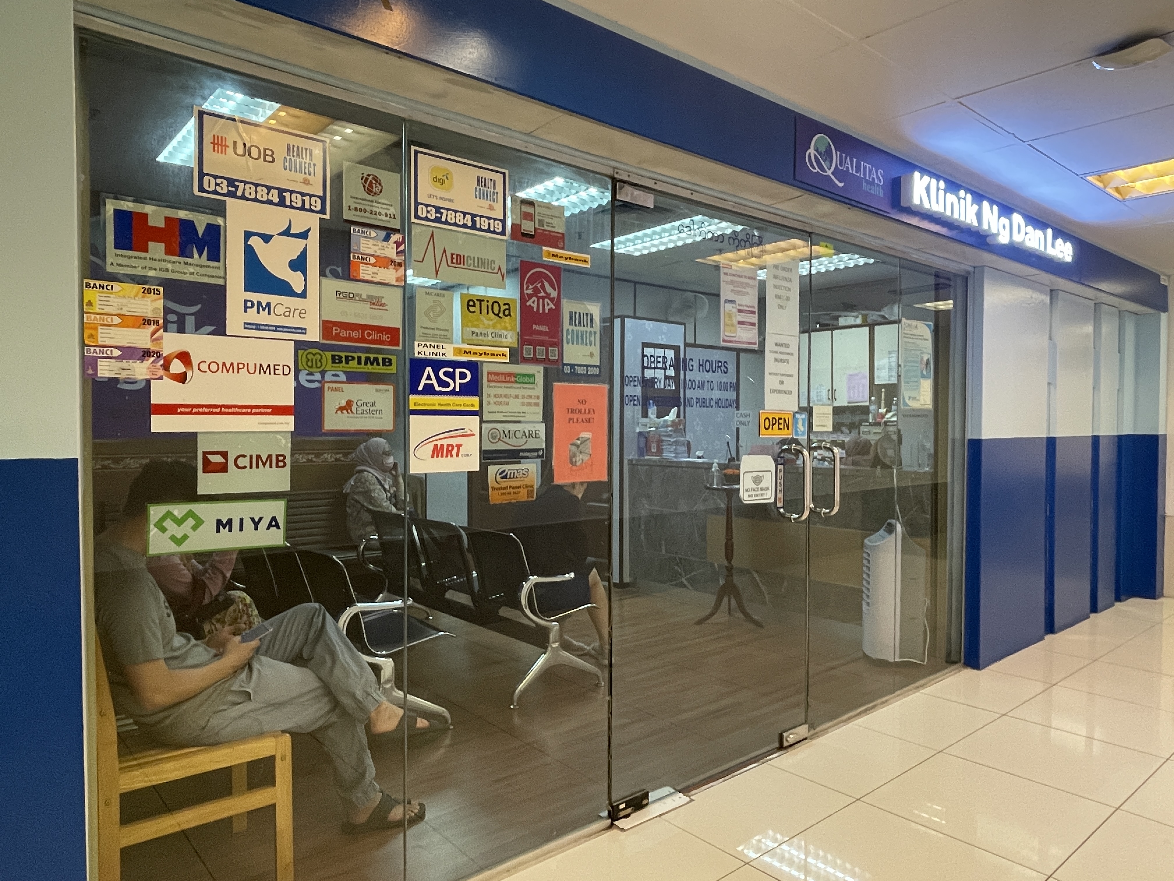 CLINIC NG & LEE