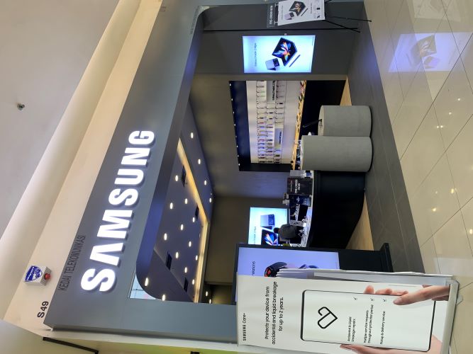 SAMSUNG