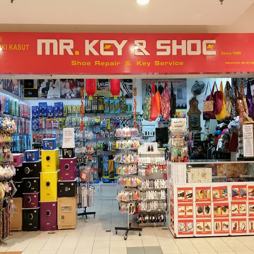 MR KEY & SHOE