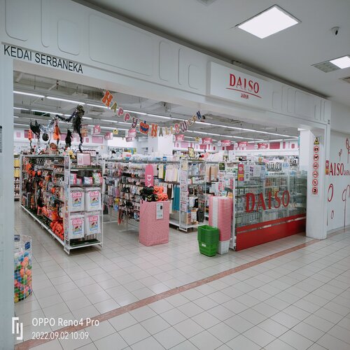 DAISO