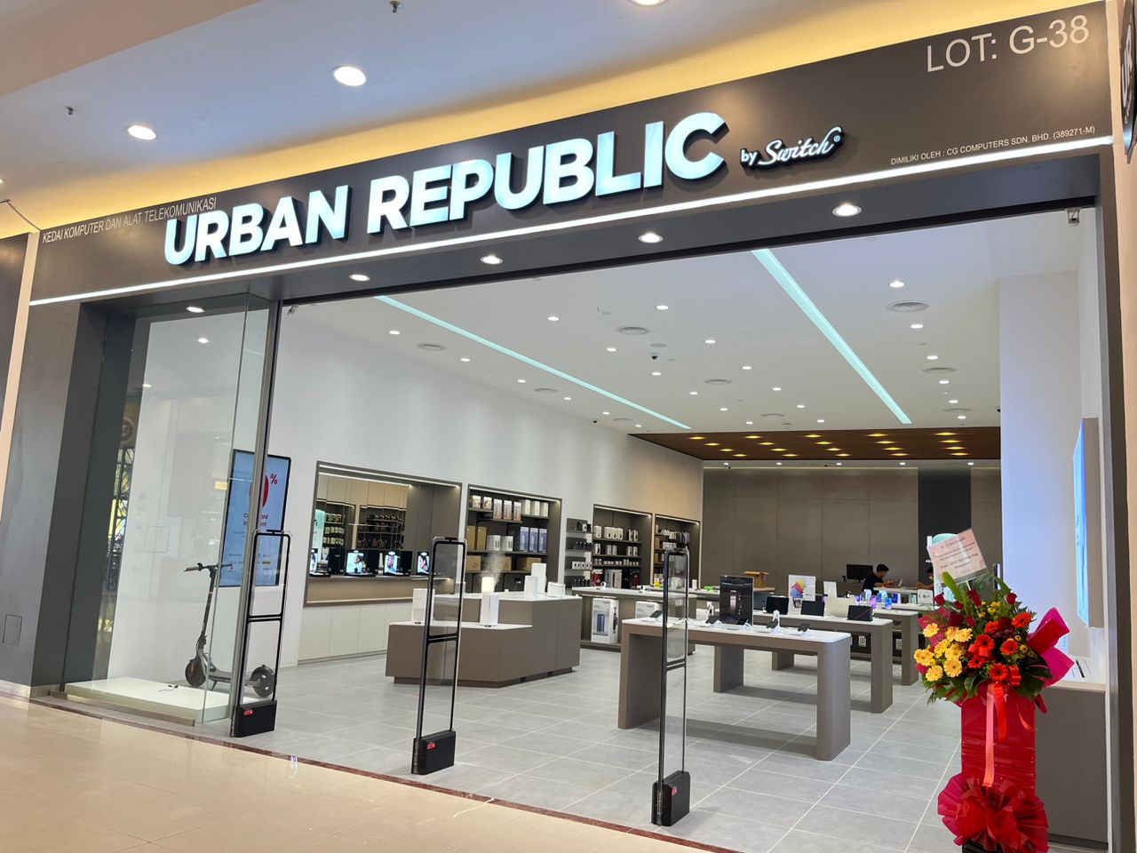 URBAN REPUBLIC