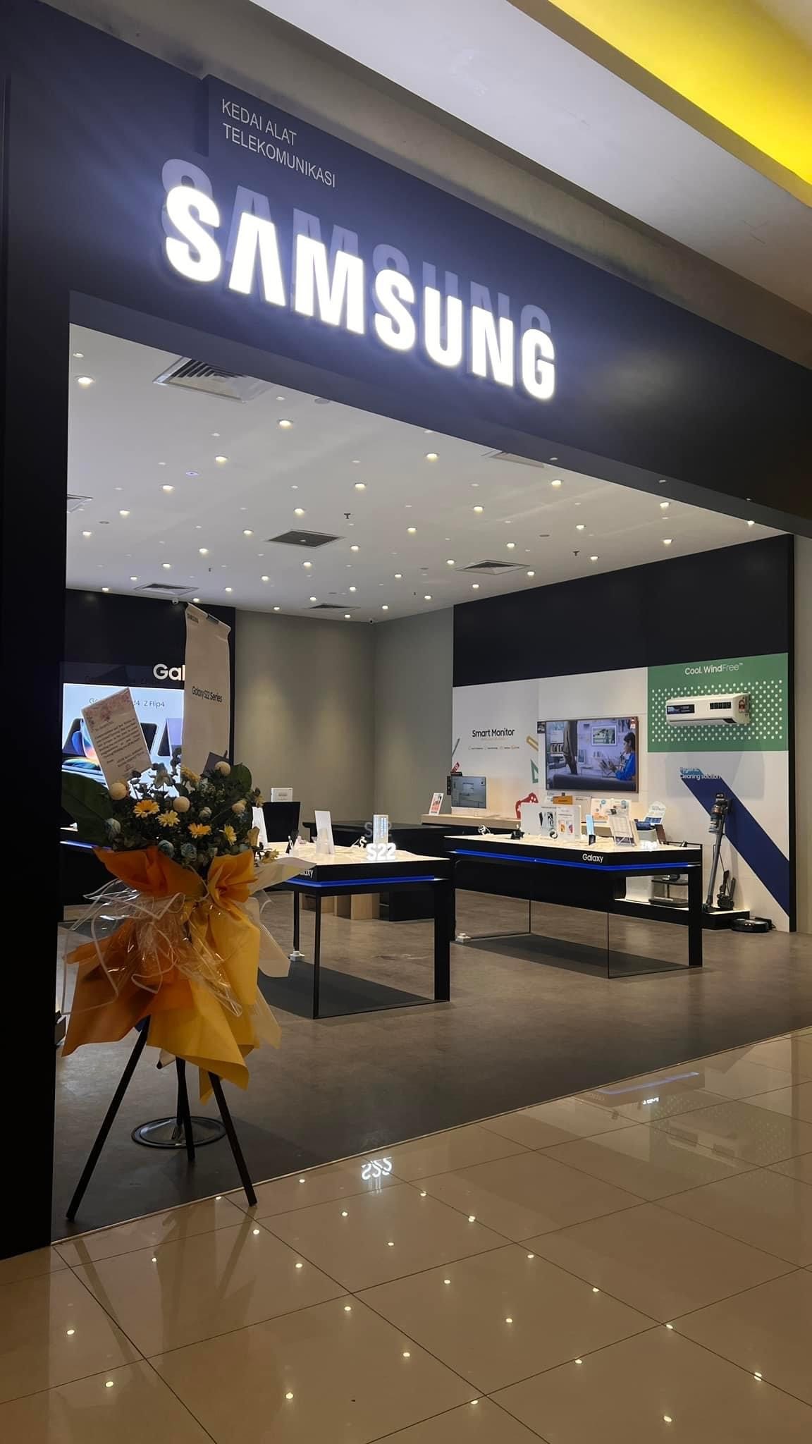 SAMSUNG
