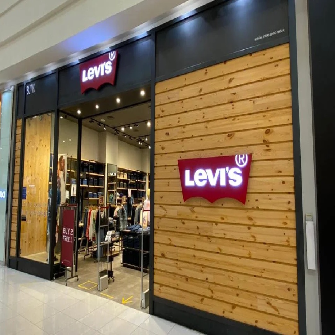 LEVI'S