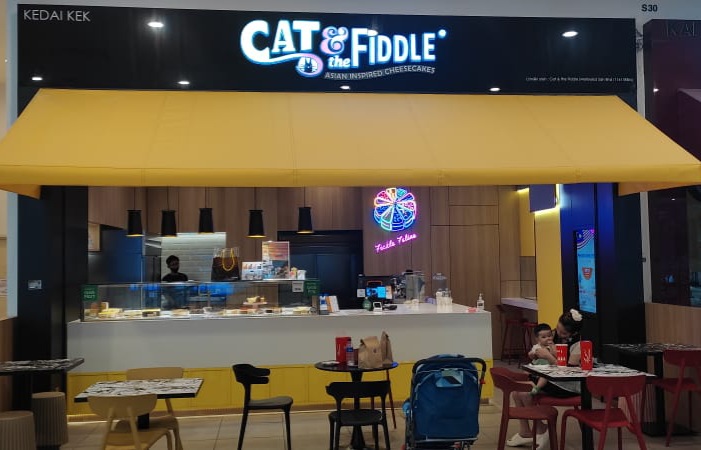 CAT & THE FIDDLE