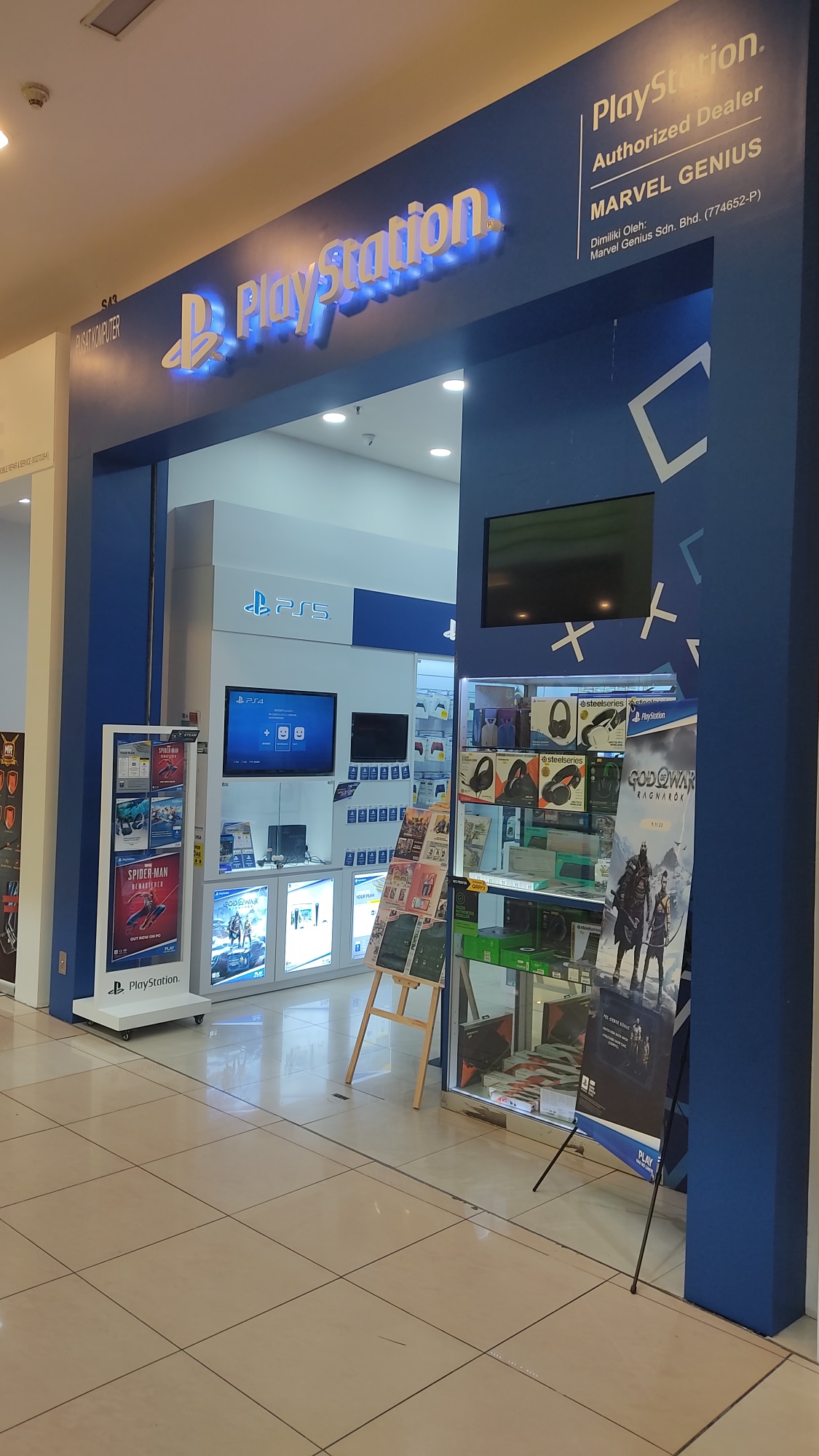 Play Station