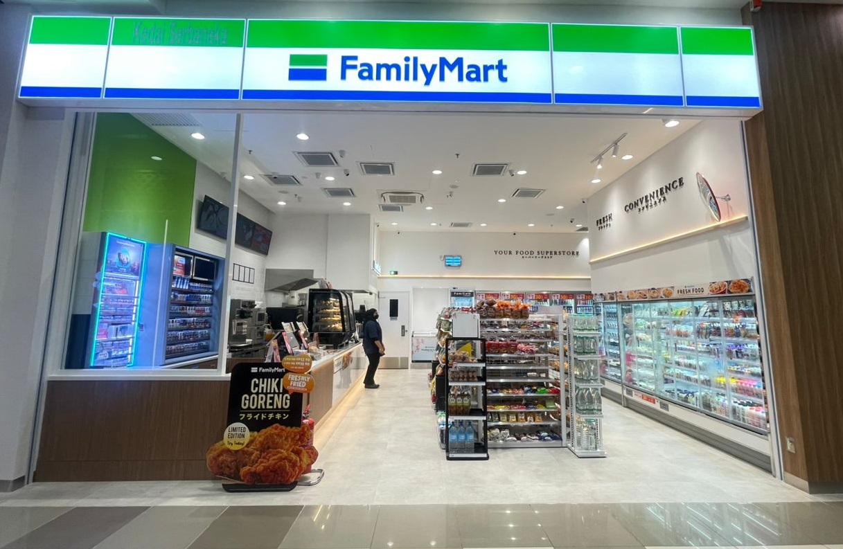 FamilyMart