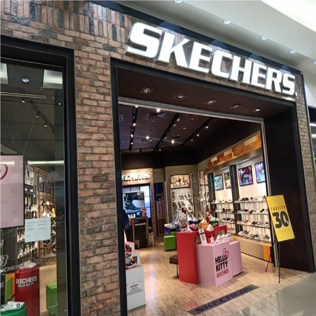 SKECHERS