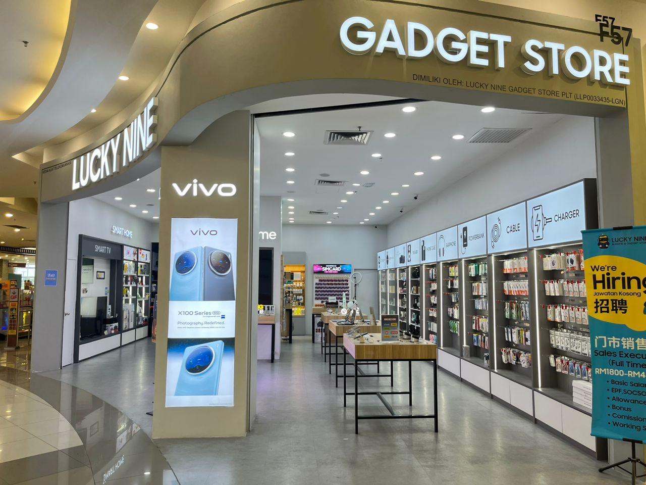 Lucky Nine Gadget Store