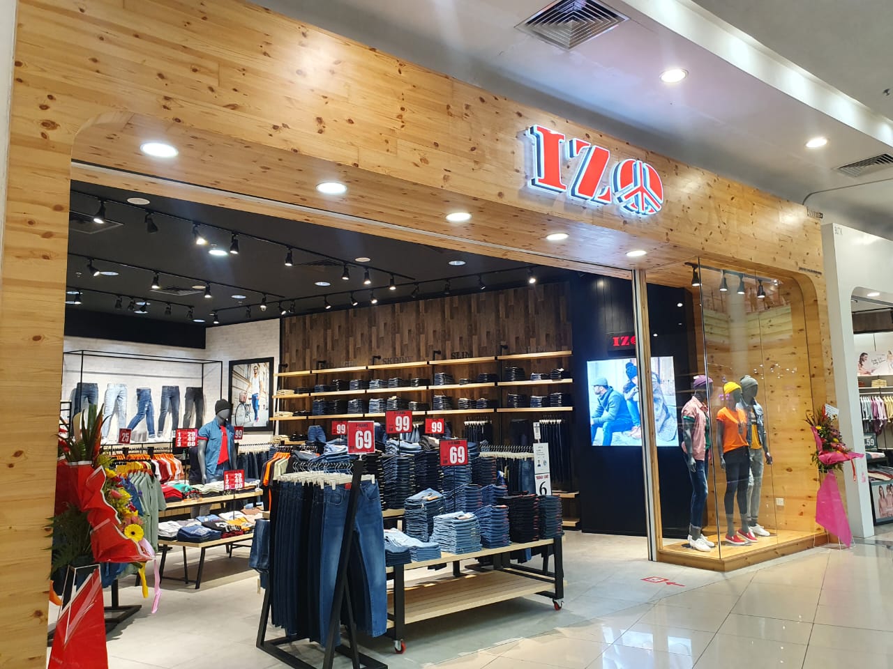 IZO BOUTIQUE