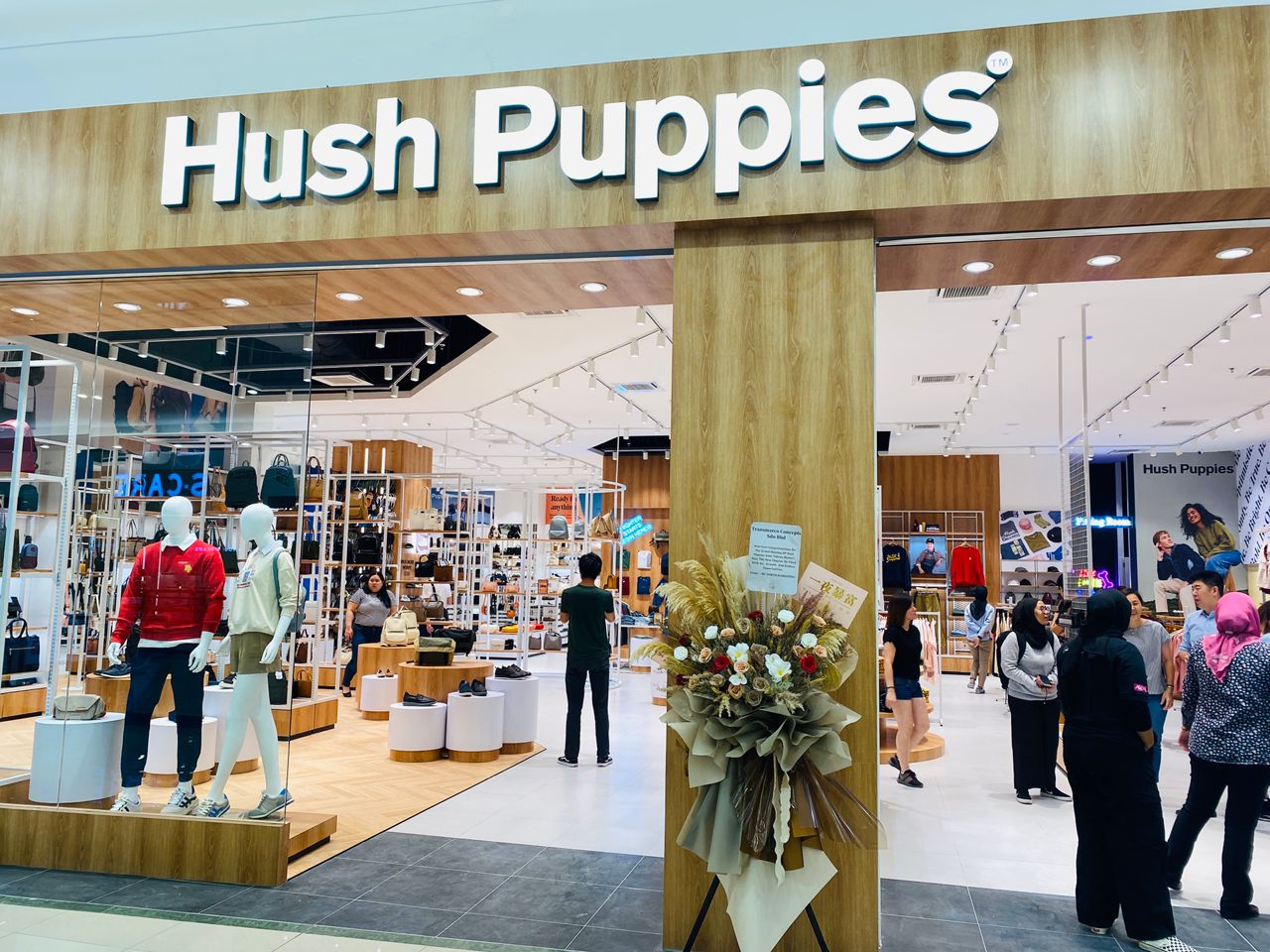HUSH PUPPIES