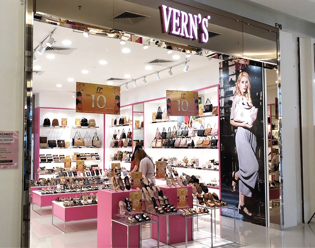 VERN'S