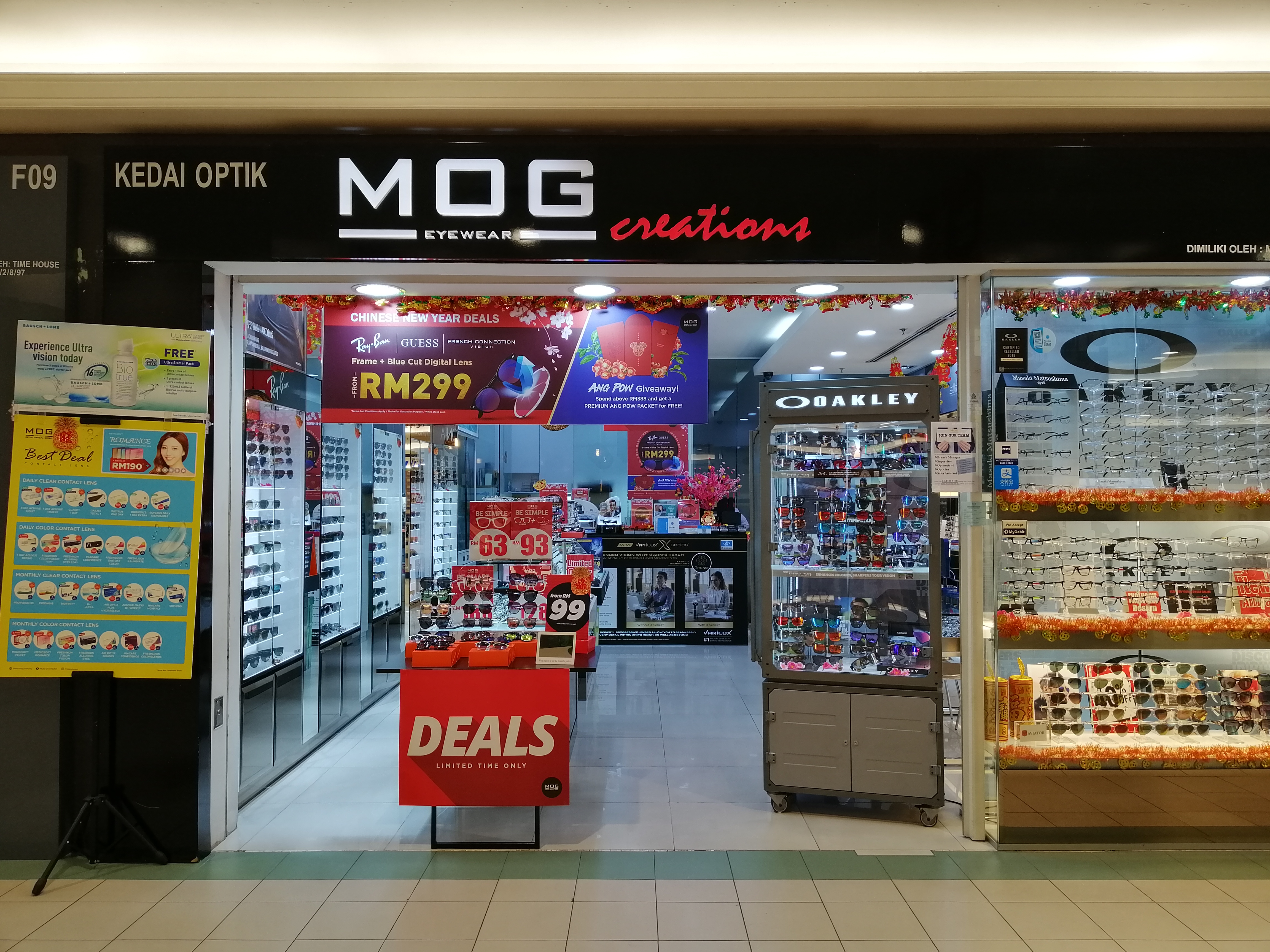 MOG EYEWEAR