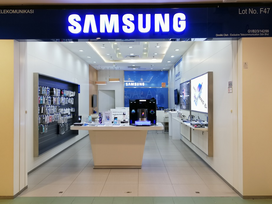 SAMSUNG