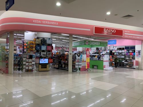 DAISO