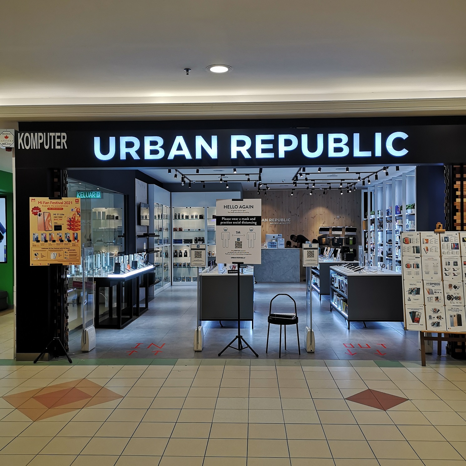 URBAN REPUBLIC