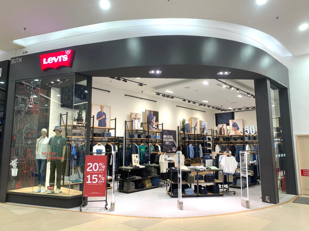 LEVI'S