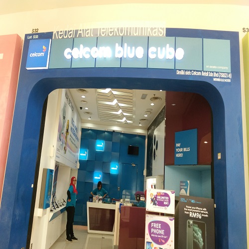 BLUE CUBE