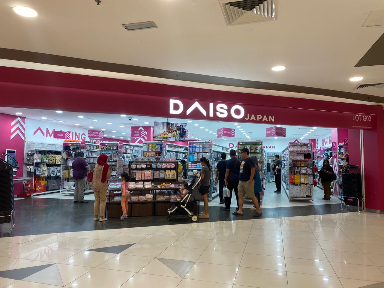 DAISO