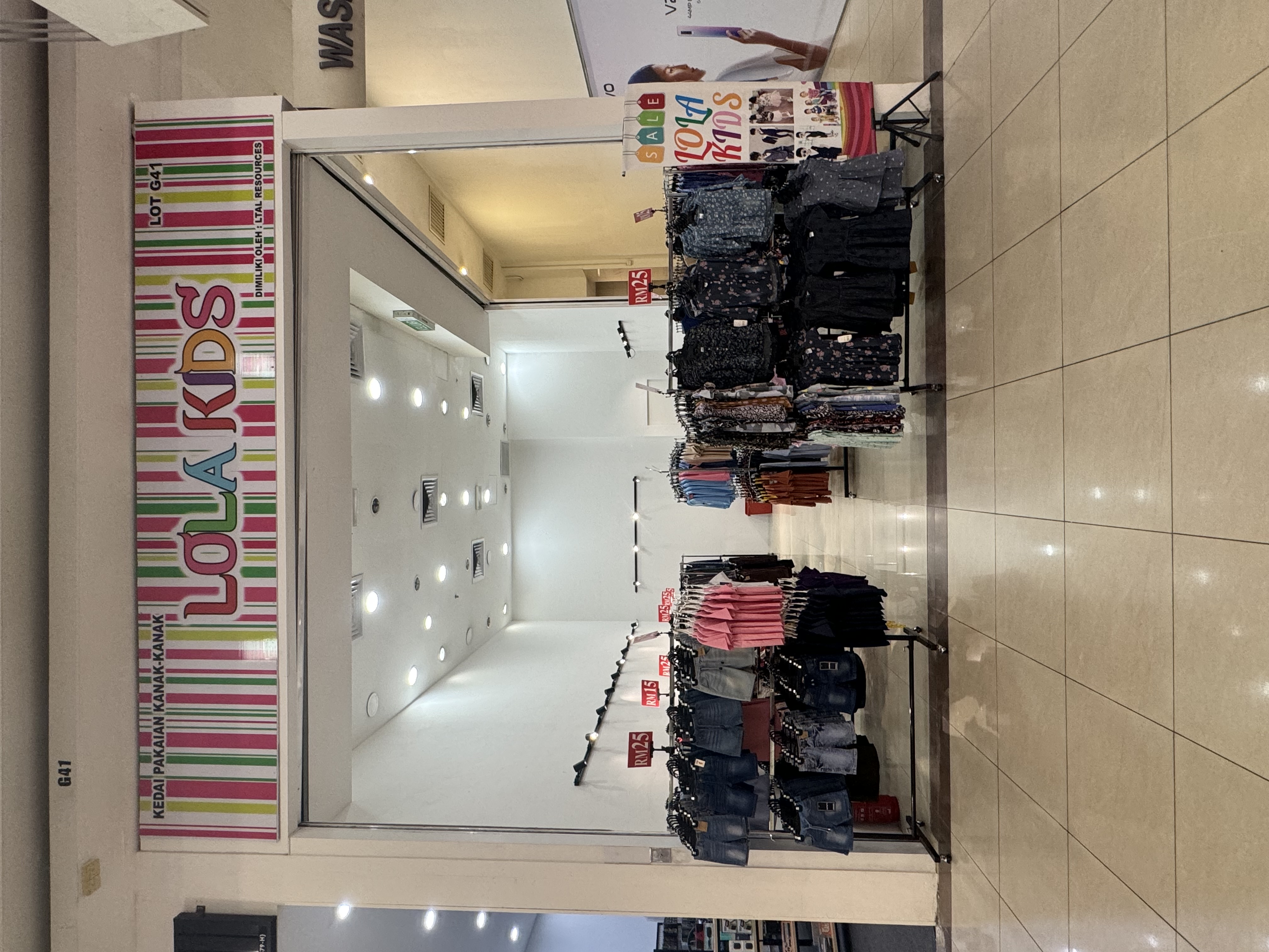 Lola Kids