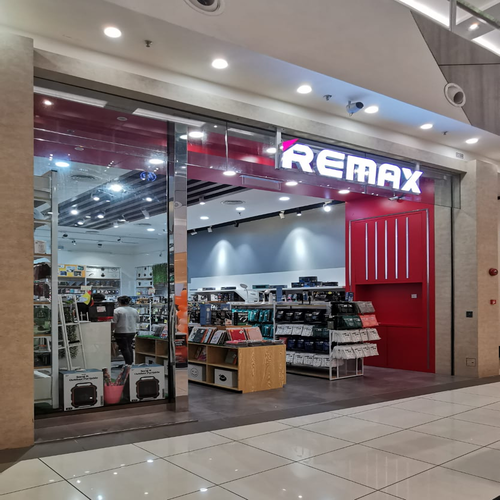 REMAX