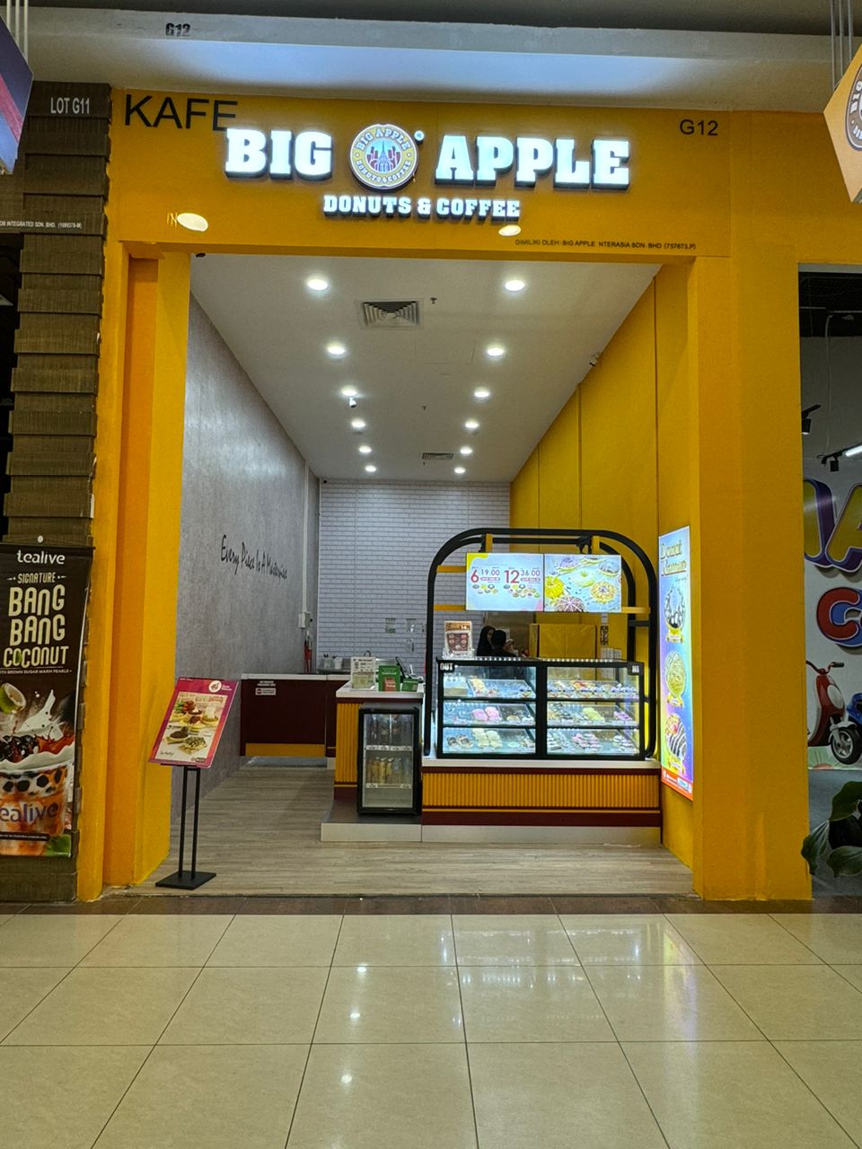 BIG APPLE