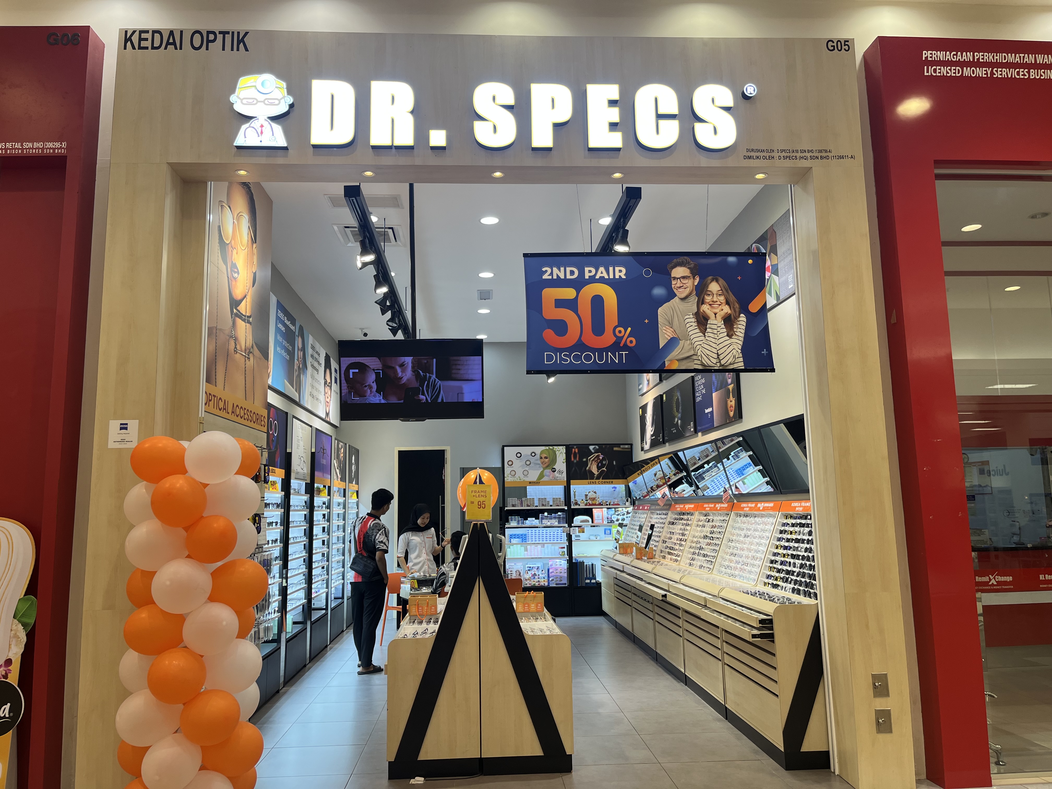 DR SPECS