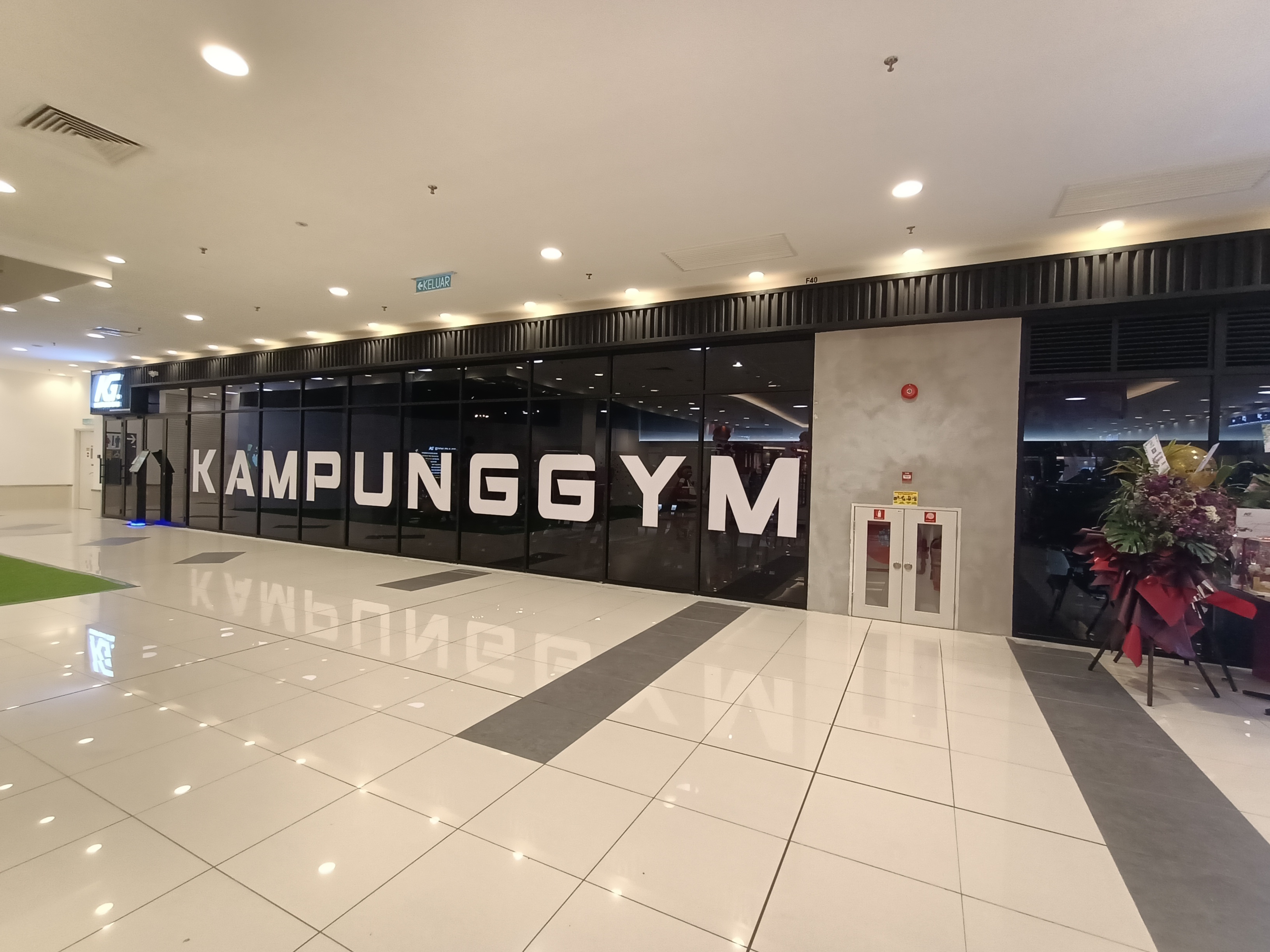 KAMPUNG GYM