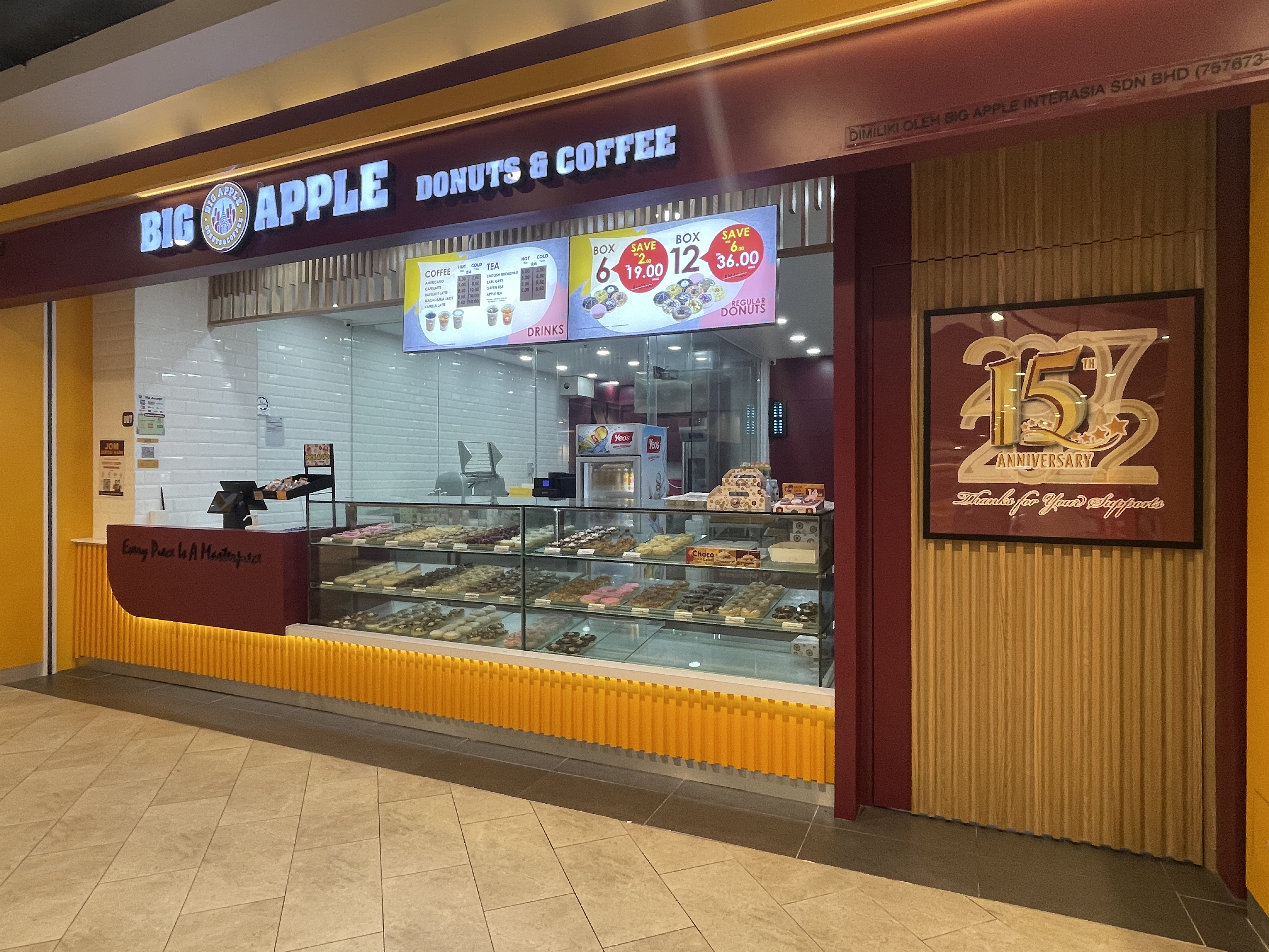 BIG APPLE DONUTS & COFFEE