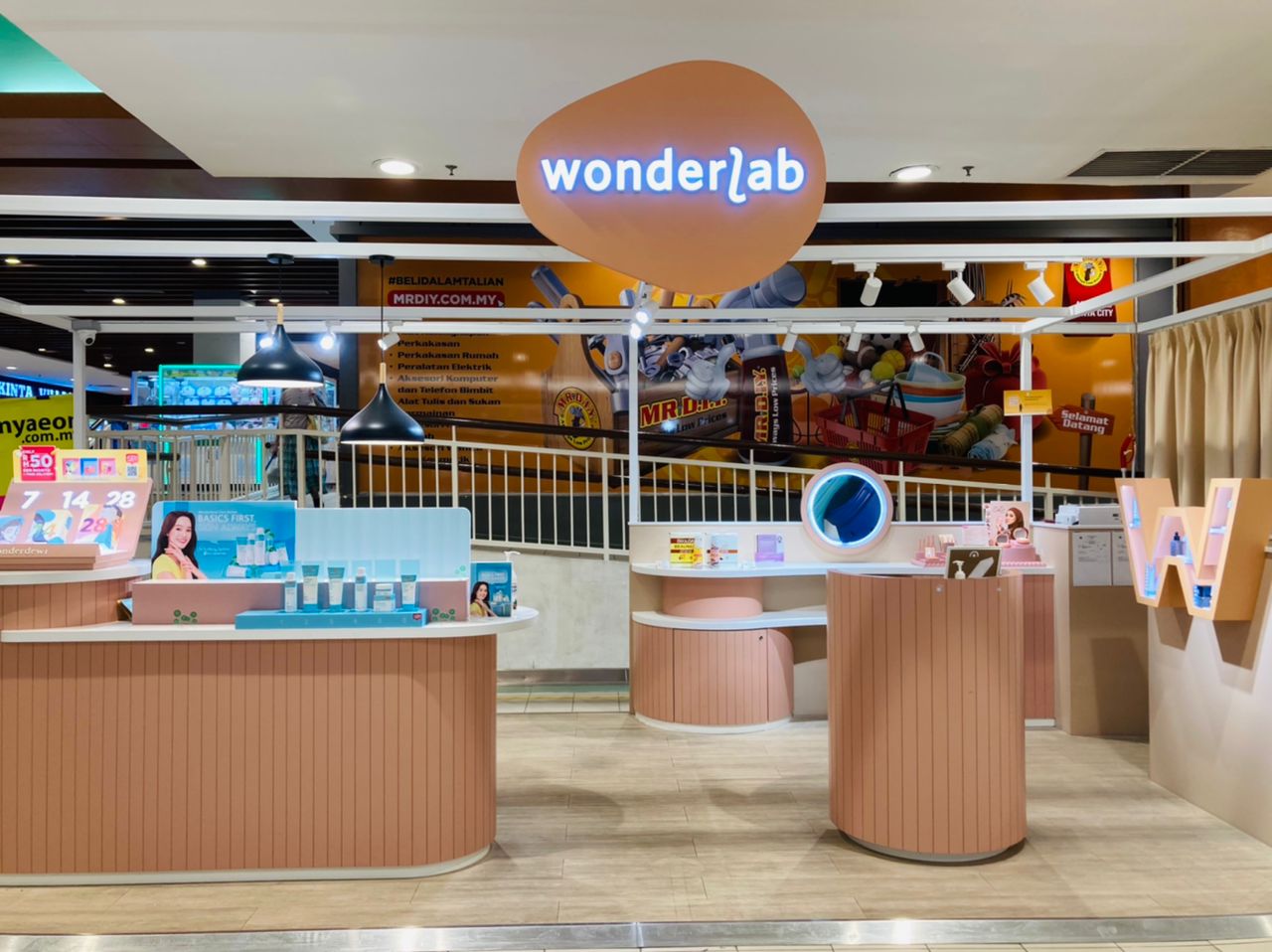 WONDERLAB