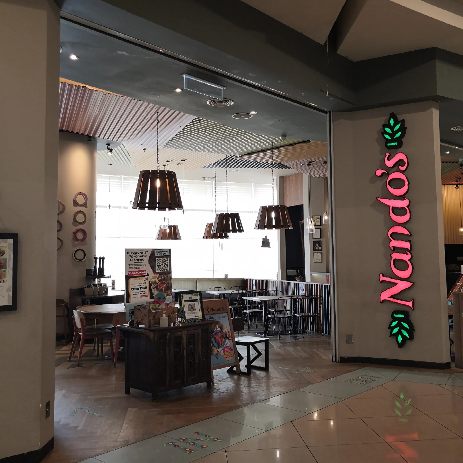 Nando's