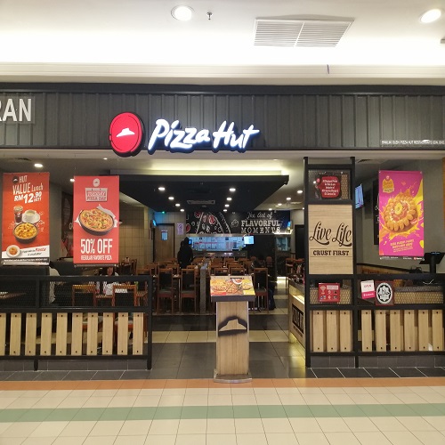 PIZZA HUT