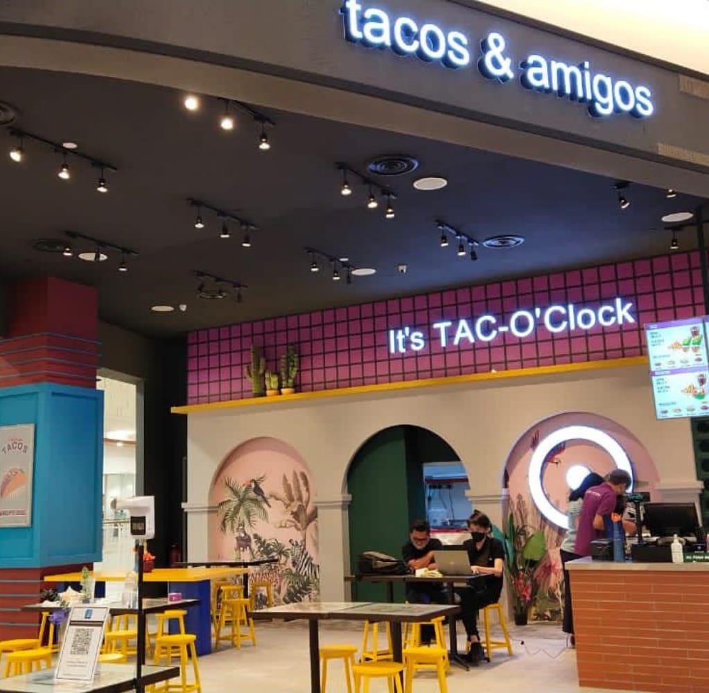 Tacos & Amigos