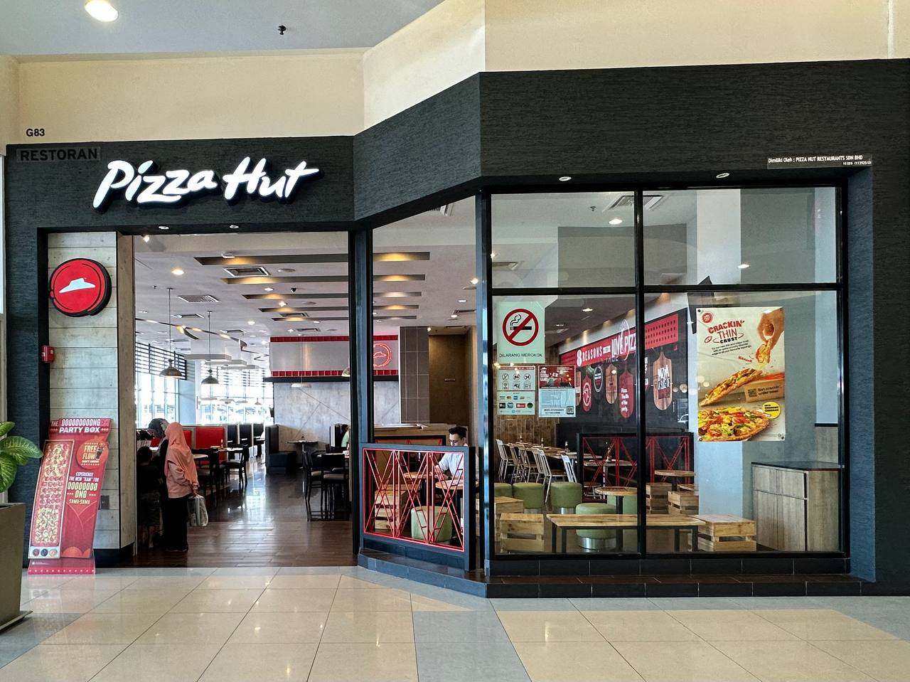PIZZA HUT