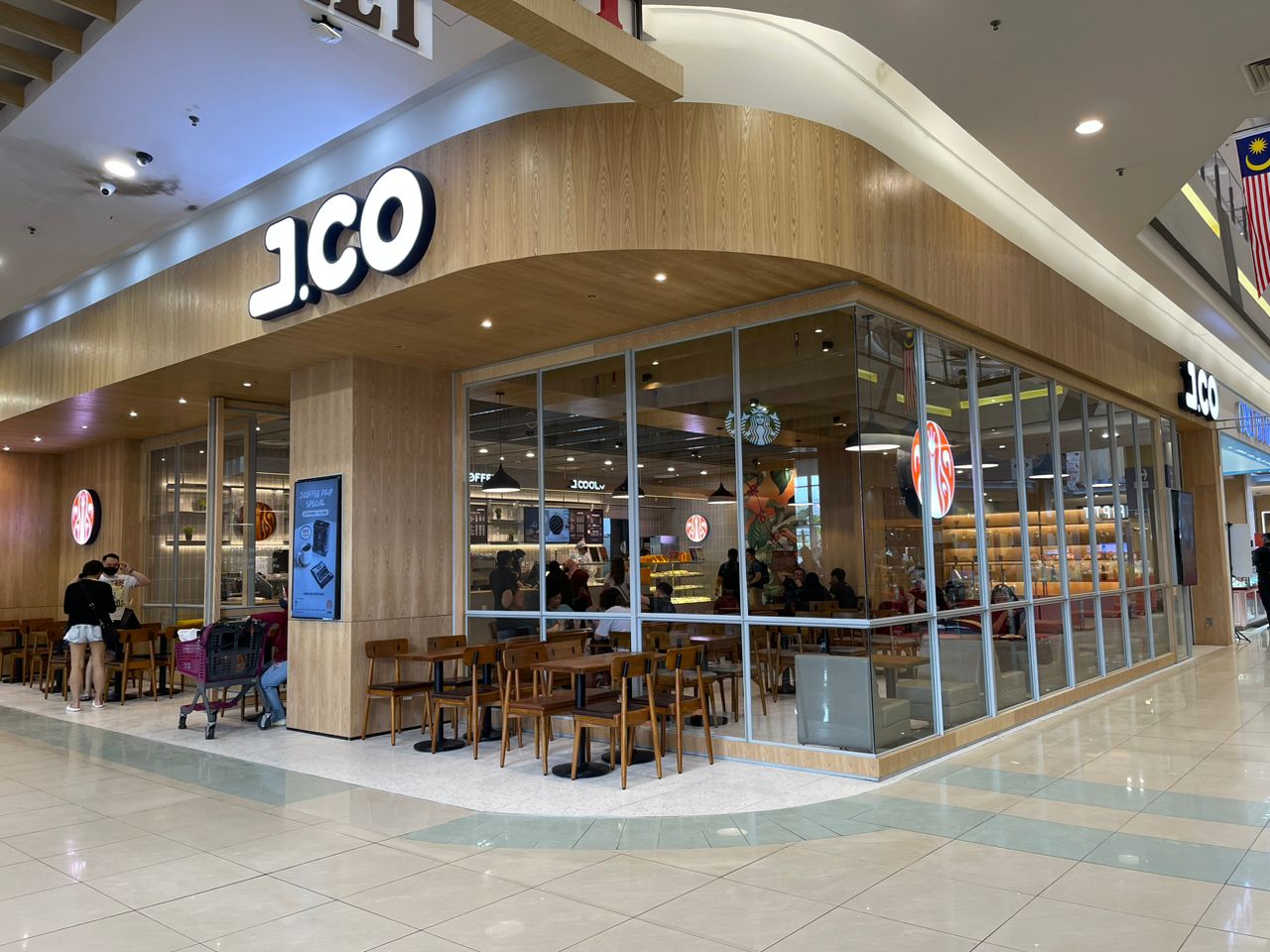 J.CO DONUT'S & COFFEE