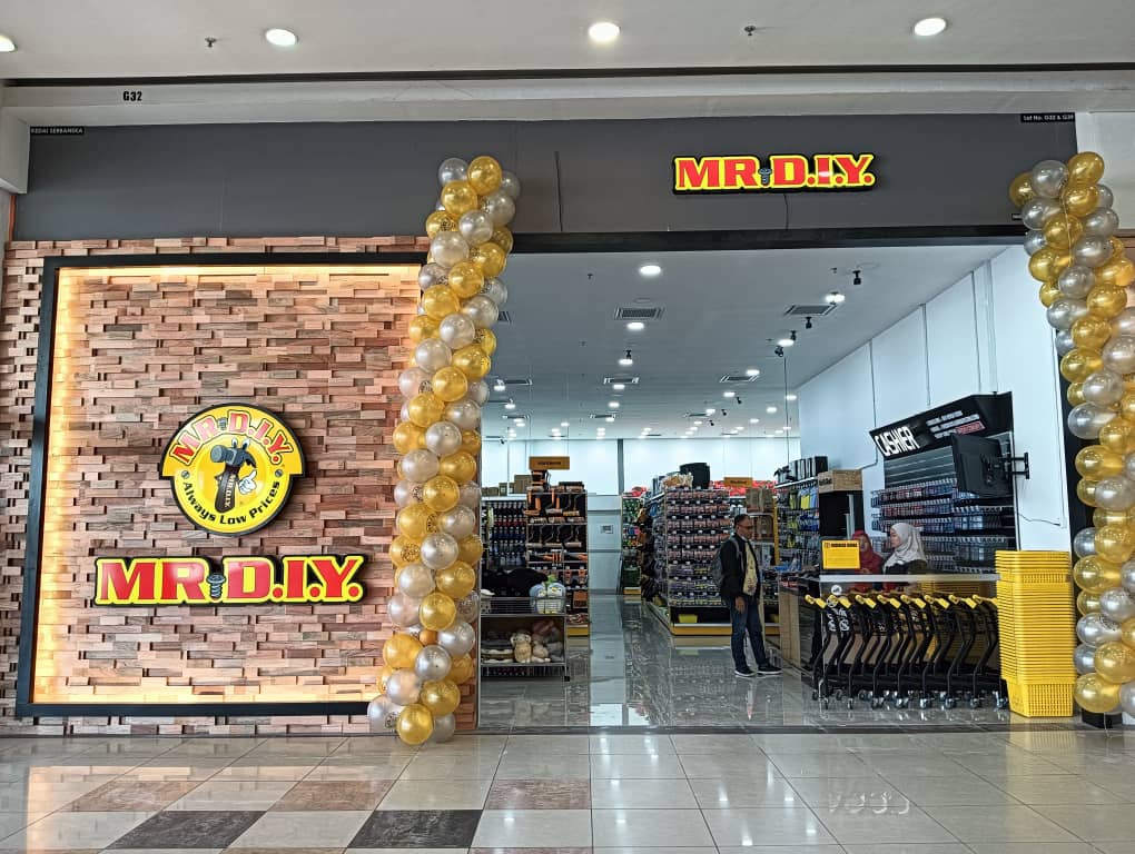 MR DIY